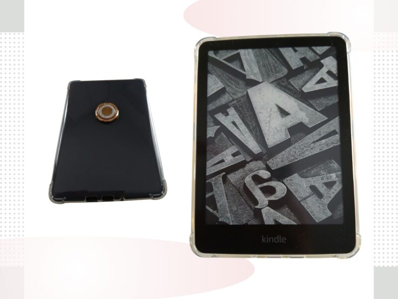 Kindle PaperWhiteにカバーとリングをつけた図